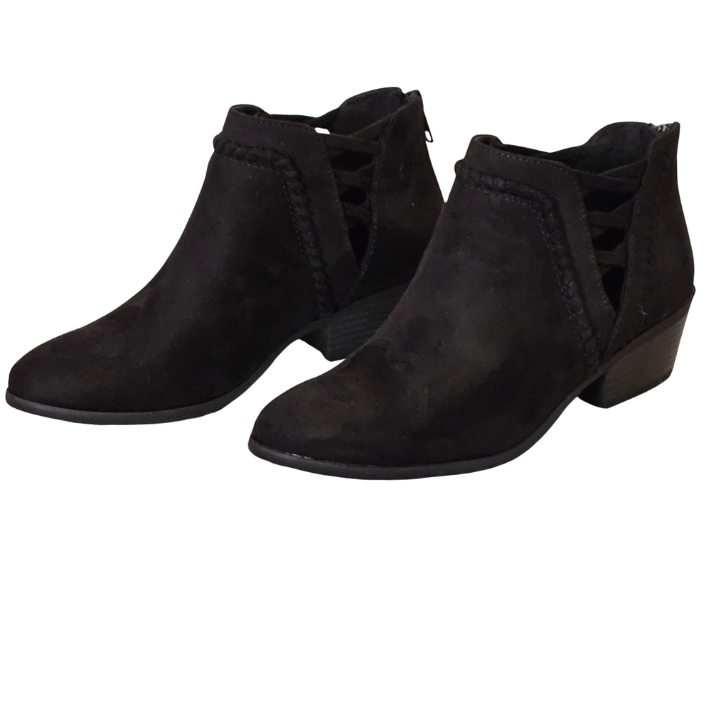 Soda Black Faux Suede Ankle Booties, Size 7, NIB,NWOT - Picture 4 of 16